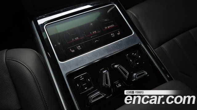 Audi A8 (D5) 55 TFSI Quattro LWB 2021 — фото 29