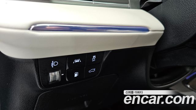Hyundai Grandeur (IG) 2.5 Le Blanc 2023 — фото 18