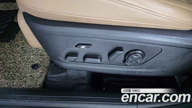 Kia Sorento (IV) Gasoline 2.5T 2WD Signature 2024 — фото 31