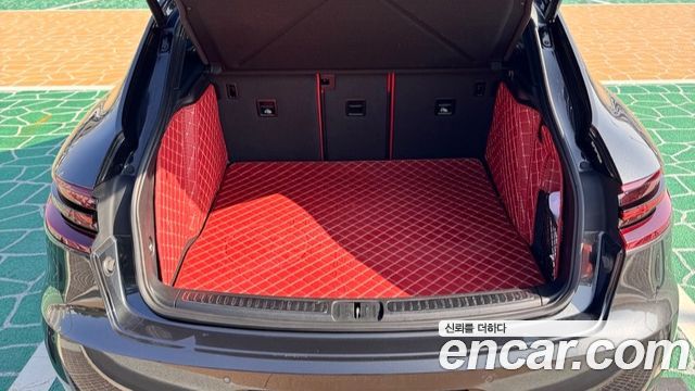 Porsche Macan 3.0 GTS 95B 2018 — фото 20