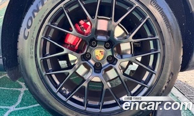 Porsche Macan 3.0 GTS 95B 2018 — фото 21