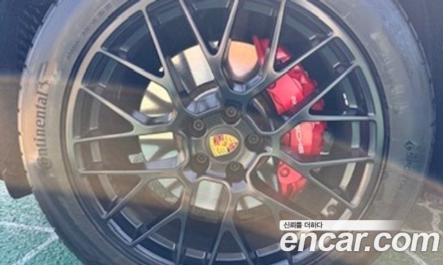 Porsche Macan 3.0 GTS 95B 2018 — фото 23
