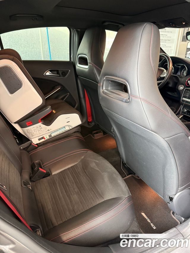 Mercedes-Benz A-Class (W176) A45 AMG 4MATIC 2018 — фото 16