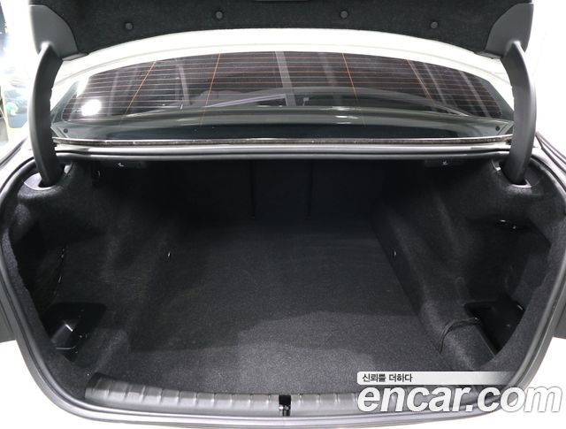 BMW 5 Series (G30) 530i xDrive M Sport Package Plus 2018 — фото 18