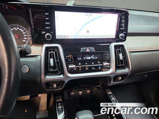 Kia Sorento (IV) Diesel 2.2 2WD Prestige 2023 — фото 14