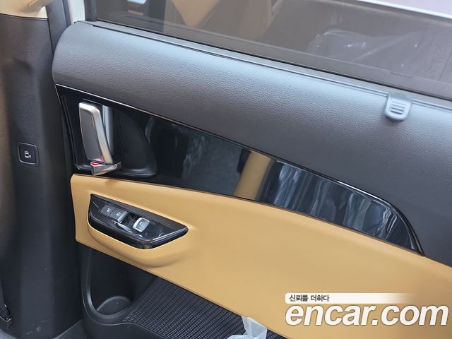 Kia Carnival (IV) Gasoline 9-Seater Noblesse 2023 — фото 31