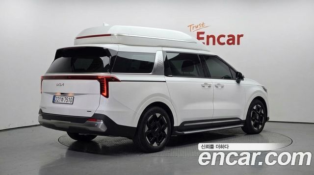 Kia Carnival (IV) HEV 9-Seater Hi-Limousine Signature 2025 — фото 2