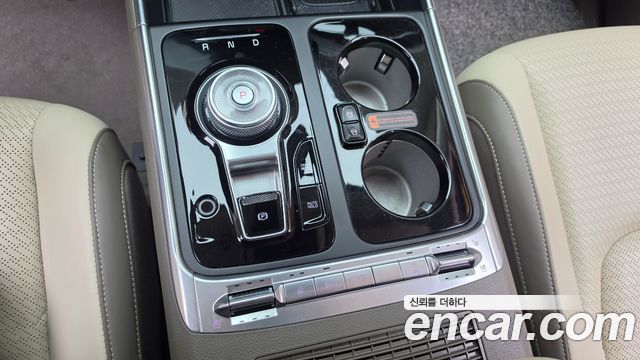 Kia Carnival (IV) HEV 9-Seater Hi-Limousine Signature 2025 — фото 9
