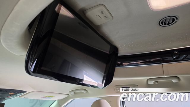 Kia Carnival (IV) HEV 9-Seater Hi-Limousine Signature 2025 — фото 20