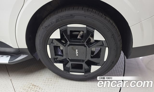 Kia Carnival (IV) HEV 9-Seater Hi-Limousine Signature 2025 — фото 21