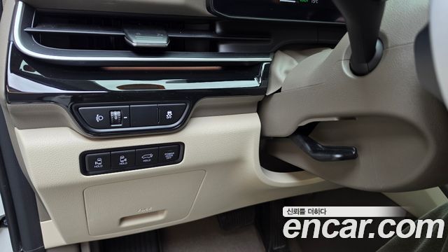 Kia Carnival (IV) HEV 9-Seater Hi-Limousine Signature 2025 — фото 27