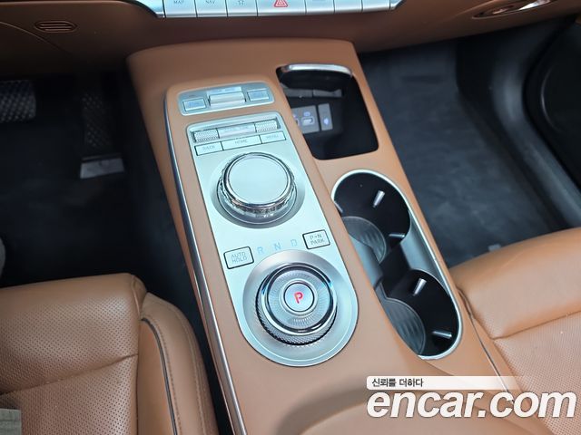 Genesis GV70 2.5T Gasoline 2WD 2023 — фото 9