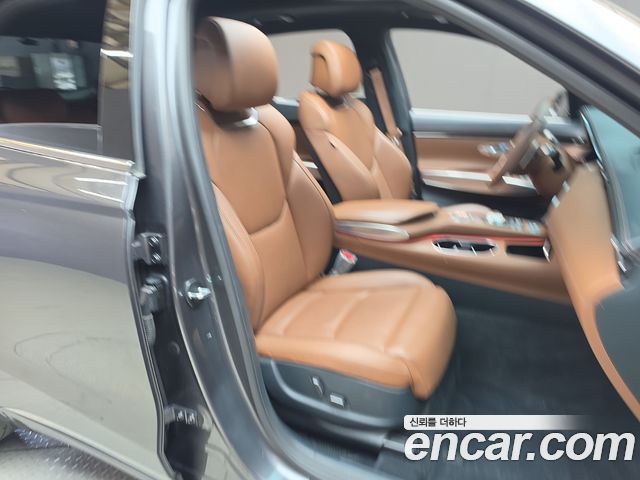 Genesis GV70 2.5T Gasoline 2WD 2023 — фото 26