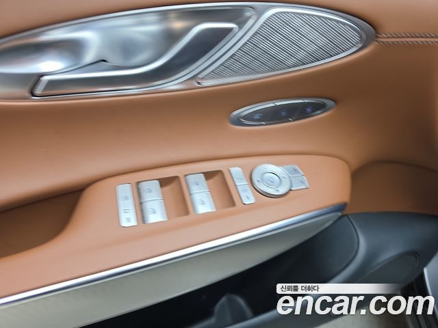 Genesis GV70 2.5T Gasoline 2WD 2023 — фото 30