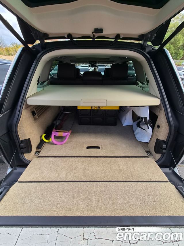 Land Rover Range Rover (IV) 5.0 SC Vogue SE 2017 — фото 21