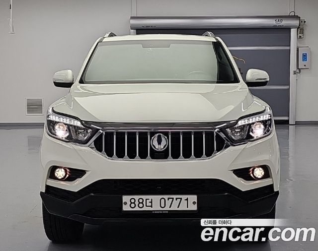 KG Mobility (SsangYong) Rexton Sports Khan Diesel 2.2 4WD Professional X (5-Link) 2019 — фото 2