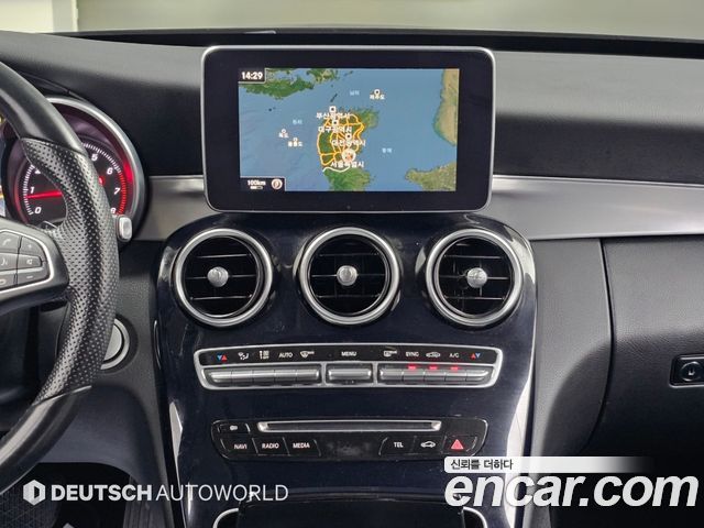 Mercedes-Benz C-Class (W205) C200 2015 — фото 18
