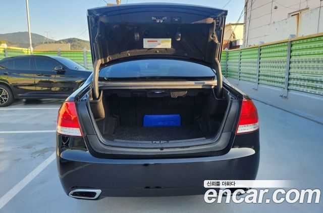 KG Mobility (SsangYong) Chairman W V8 5000 Limousine 2013 — фото 18