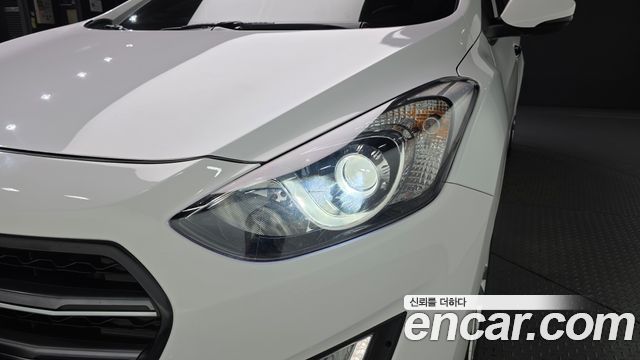 Hyundai i30 (New) Diesel 1.6 VGT PYL 2014 — фото 22