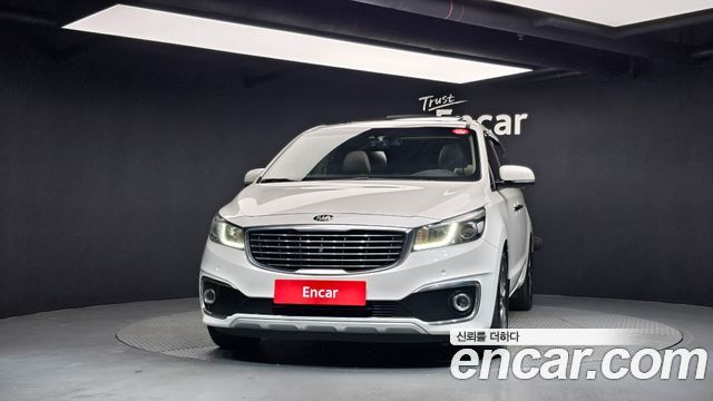 Kia Carnival 9-seater Noblesse 2018 — фото 3