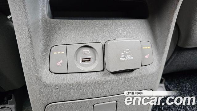 Kia Carnival 9-seater Noblesse 2018 — фото 19