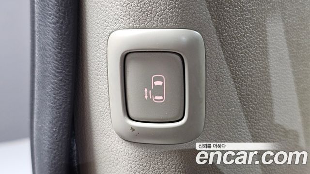 Kia Carnival 9-seater Noblesse 2018 — фото 28