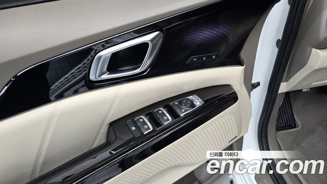 Kia Carnival (IV) Diesel 9-Seater Hi-Limousine Signature 2022 — фото 18