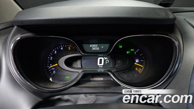 Renault Korea QM3 RE 2015 — фото 8
