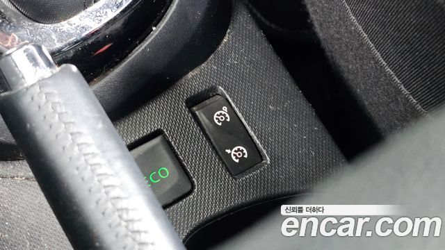 Renault Korea QM3 RE 2015 — фото 16