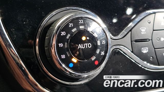 Renault Korea QM3 RE 2015 — фото 17