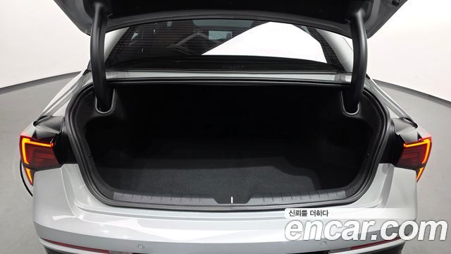 Kia K5 (III) 1.6 Turbo Noblesse 2024 — фото 30