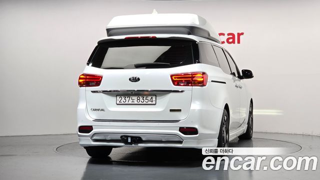 Kia Carnival 7-Seater Hi-Limousine President 2019 — фото 4
