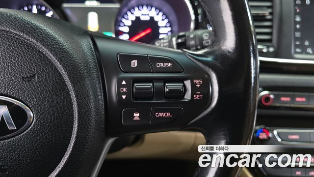 Kia Carnival 7-Seater Hi-Limousine President 2019 — фото 14