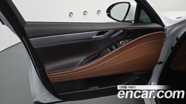 Genesis G80 (RG3) Gasoline 2.5 Turbo AWD 2023 — фото 24