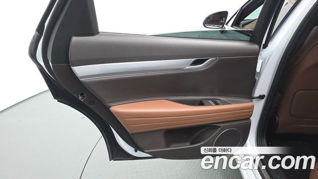 Genesis G80 (RG3) Gasoline 2.5 Turbo AWD 2023 — фото 25