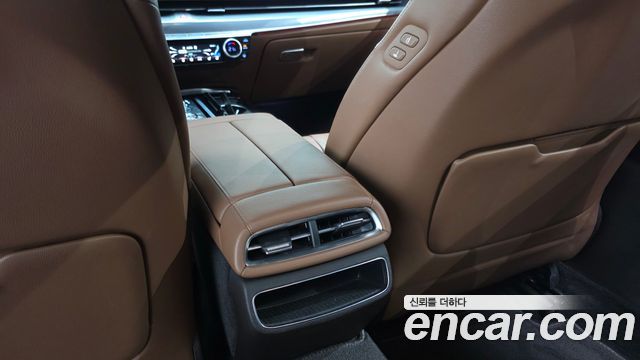 Genesis G80 (RG3) Gasoline 2.5 Turbo AWD 2023 — фото 32
