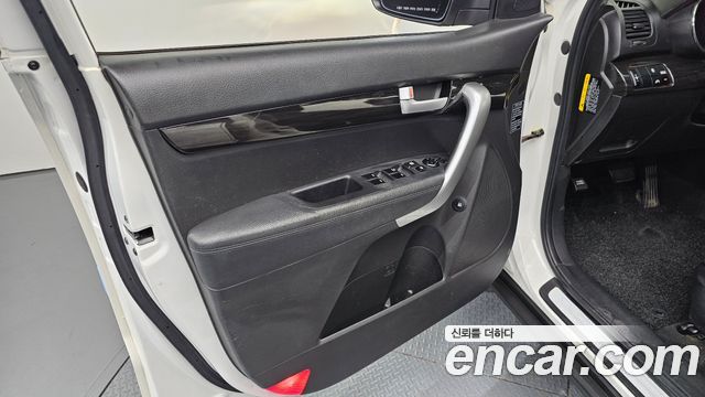 Kia Sorento R Diesel 2.0 2WD TLX High-Deluxe 2012 — фото 24