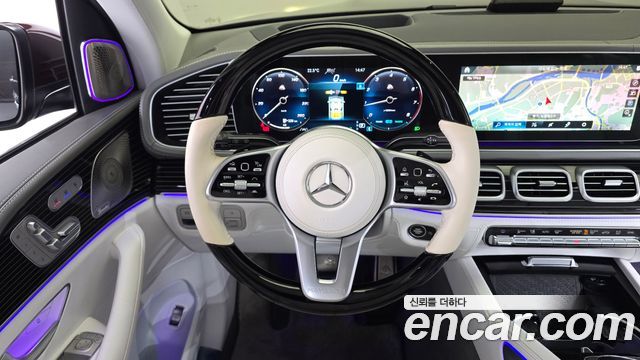 Mercedes-Benz GLS-Class (X167) Maybach GLS600 4MATIC Manufakur 2023 — фото 13