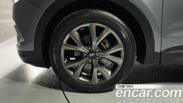 Hyundai Santa Fe The Prime Gasoline 2.0 Turbo 2WD Value Plus 2018 — фото 5