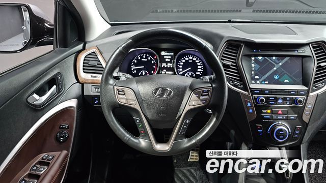 Hyundai Santa Fe The Prime Gasoline 2.0 Turbo 2WD Value Plus 2018 — фото 12