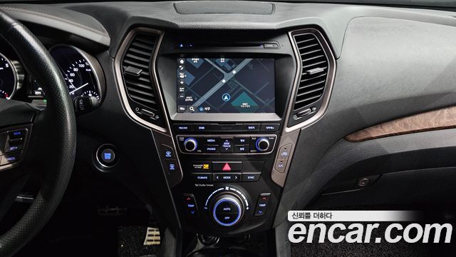 Hyundai Santa Fe The Prime Gasoline 2.0 Turbo 2WD Value Plus 2018 — фото 13
