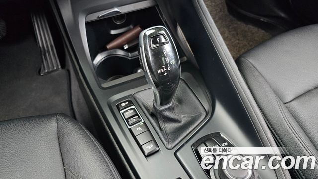 BMW X1 (F48) xDrive 18d Premium 2018 — фото 9