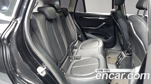 BMW X1 (F48) xDrive 18d Premium 2018 — фото 11