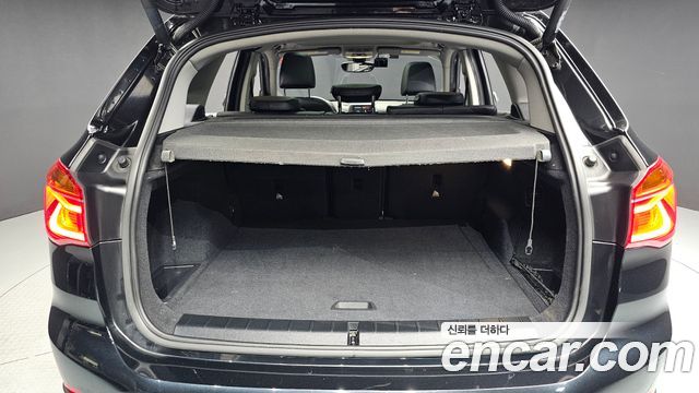 BMW X1 (F48) xDrive 18d Premium 2018 — фото 19