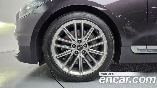 Kia K9 3.8 GDI AWD Grand Platinum 2020 — фото 5