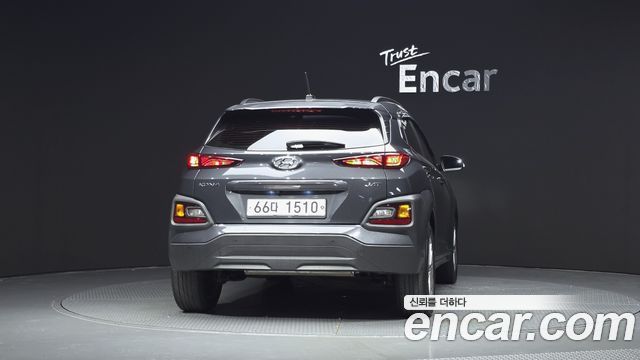 Hyundai Kona 1.6 Turbo 2WD Modern pop 2018 — фото 4