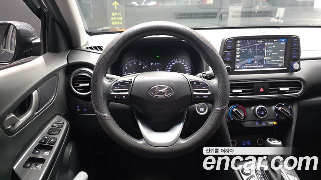 Hyundai Kona 1.6 Turbo 2WD Modern pop 2018 — фото 13