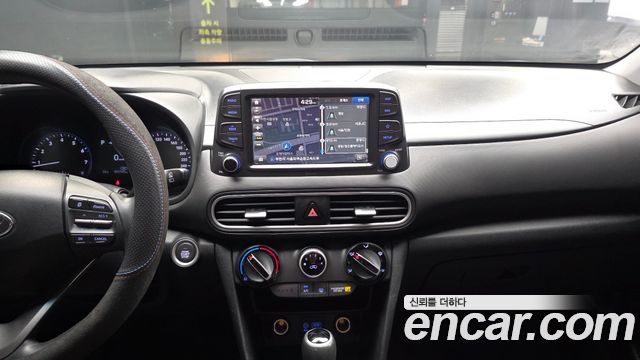 Hyundai Kona 1.6 Turbo 2WD Modern pop 2018 — фото 14