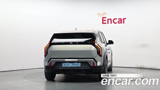 Kia EV3 Long Range 2WD AIr 2025 — фото 4