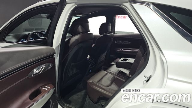 Genesis GV70 2.5T Gasoline AWD 2024 — фото 11